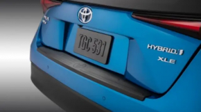 Накладка заднього бампера Toyota Prius 50 Prime 16-22 структура, чорна, подряпини