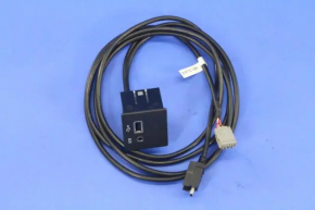 USB Hub, AUX Dodge Dart 13-16