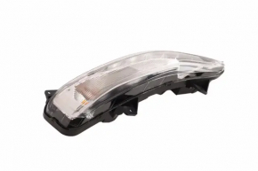 Поворотник правый Chevrolet Malibu 19-25 с LED DRL