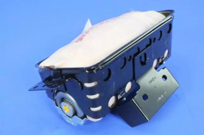 Подушка безопасности airbag пассажирская в торпеде Chrysler 300 11-14