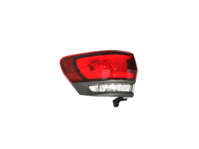 Ліхтар зовнішній крило лівий Jeep Grand Cherokee WK2 17-21 LED Trailhawk