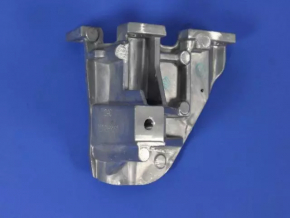 Кронштейн компресора кондиціонера Chrysler 200 11-14