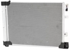 Радіатор кондиціонера конденсер Nissan Sentra 13-19 1.8