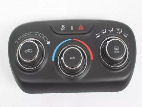 Управление климат-контролем Dodge Dart 13-16 царапины, облазит кнопка