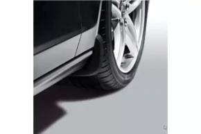 Брызговики передние 2шт Audi A4 B8 13-16 черные