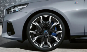 Накладка колесного диска BMW 5 G60 24-26 R21, тип 1