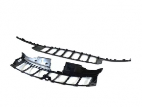 Решетка радиатора grill Jeep Grand Cherokee WK2 14-16 в сборе жалюзи