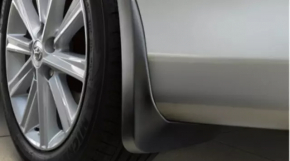 Брызговик передний левый Toyota Camry v50 12-14 usa