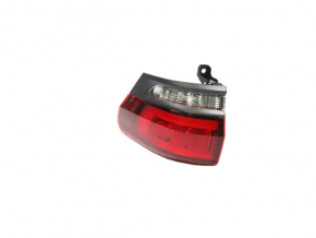 Фонарь внешний крыло правый Jeep Grand Cherokee WK2 17-21 LED Trailhawk