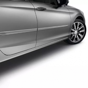 Молдинг двери нижний задний левый Honda Accord 13-16