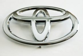 Эмблема решетки радиатора grill Toyota Sequoia 08-16