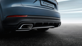 Накладка заднего бампера нижняя правая Porsche Cayenne 19-26 хром под фаркоп