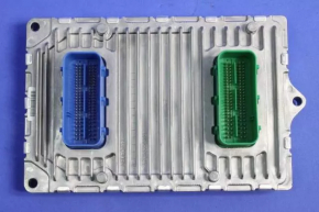 Блок ECU компьютер двигателя Chrysler 200 15-15 2.4