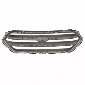 Решетка радиатора grill Ford Escape MK3 17-19 рест серая с хромом
