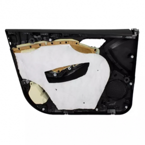 Обшивка двери карточка передняя правая Ford Focus mk3 11-18 черн