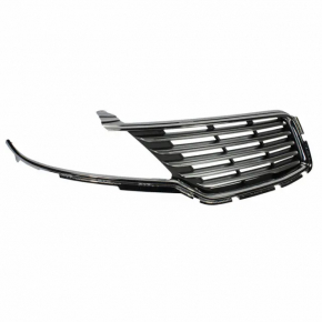 Решітка радіатора grill права Lincoln MKC 15-18 з обрамленням