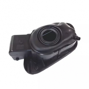 Лючок бензобака с корпусом VW Golf 15-17