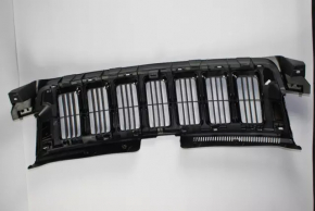 Решетка радиатора grill Jeep Grand Cherokee WK2 11-13 хром в сборе