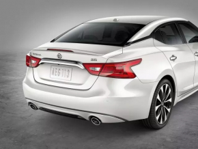 Спойлер крышки багажника Nissan Maxima A36 16-20 с стоп сигналом