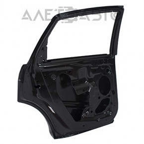 Дверь голая задняя левая Ford Focus usa 08-11 серебро тычка