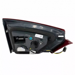 Фонарь внутренний крышка багажника правый Ford Fusion mk5 17-18 LED
