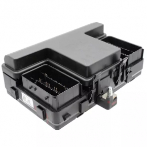 Блок предохранителей подкапотный Lincoln MKZ 13-16