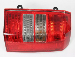 Фонарь правый Jeep Patriot 11-17 темный