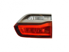 Фонарь внутренний крышка багажника левый Jeep Grand Cherokee WK2 14-16 темный хром