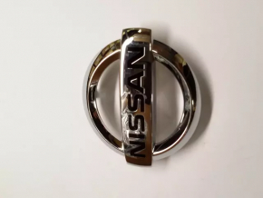 Емблема решітки радіатора grill Nissan Kicks 18-20