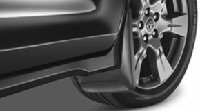 Бризковик передній лівий Toyota Sienna 18-20