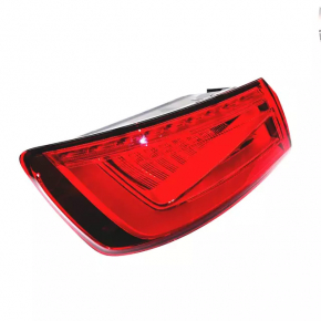 Ліхтар зовнішній крило лівий Audi A3 8V 15-16 4d LED