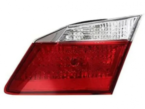 Фонарь внутренний крышка багажника правый Honda Accord 13-15