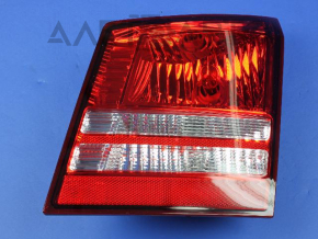 Ліхтар внутрішній кришка багажника правий Dodge Journey 11- лампа
