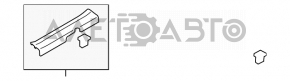 Накладка порога передняя правая Kia Sorento 10-15 черн, пробита, царапины