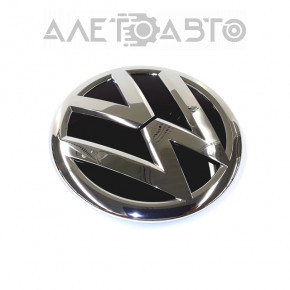 Эмблема решетки радиатора VW CC 13-17 рест, слом креп, песок, трещины