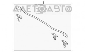 Уплотнитель капота передний Mazda 3 14-18 BM