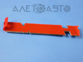 Емблема крила Hemi перед правами Dodge Challenger 15-