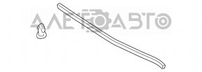 Уплотнитель капота передний Kia Sorento 16-20