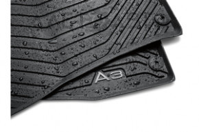 Комплект передних ковриков салона Audi A3 8V 15-20 резина, черный новый OEM оригинал