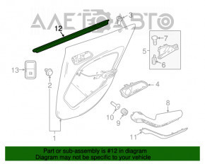 Уплотнитель стекла двери задний левый Mercedes GLA 15-20 внутренний